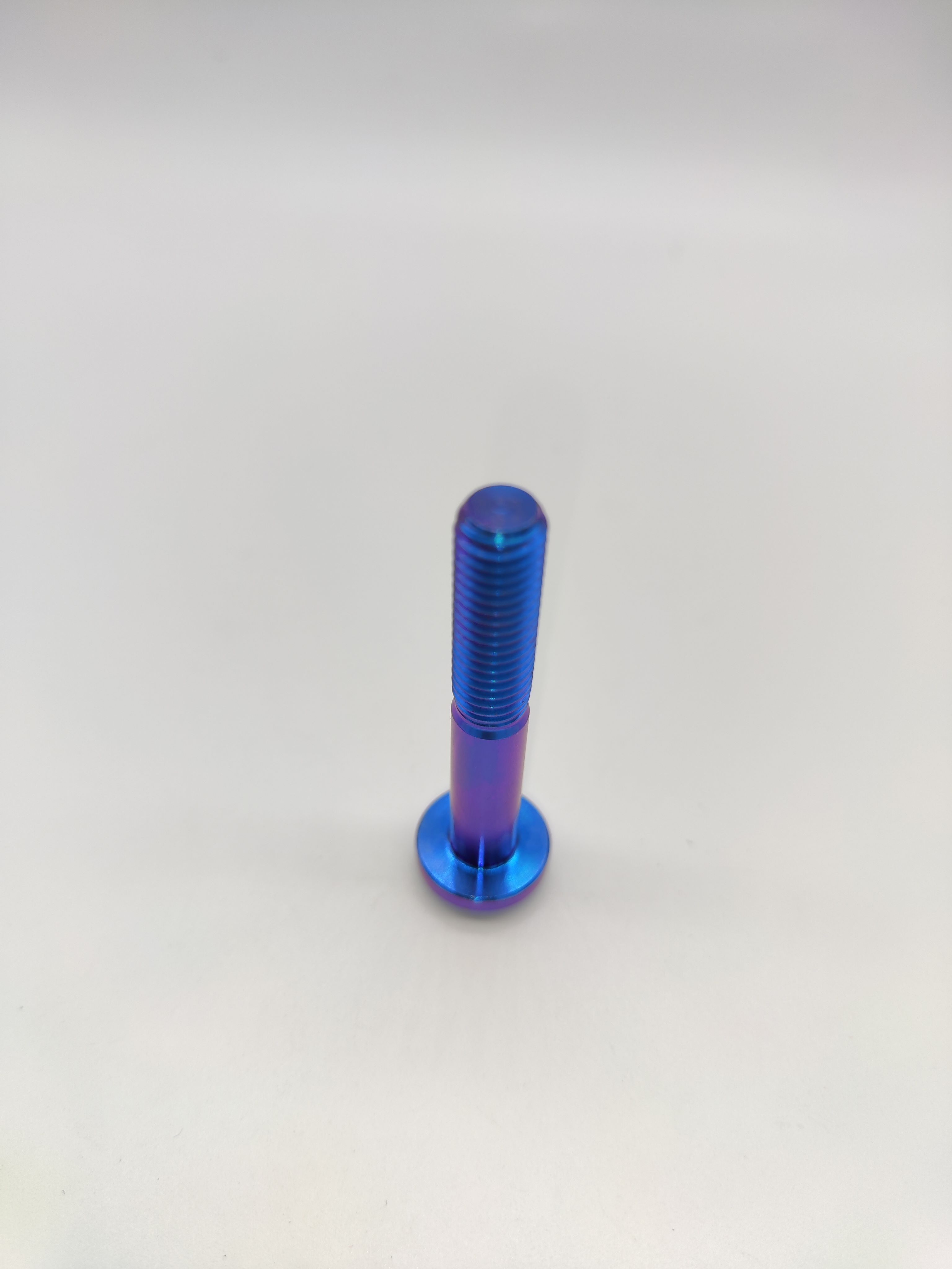 梅花頭鈦合金螺栓